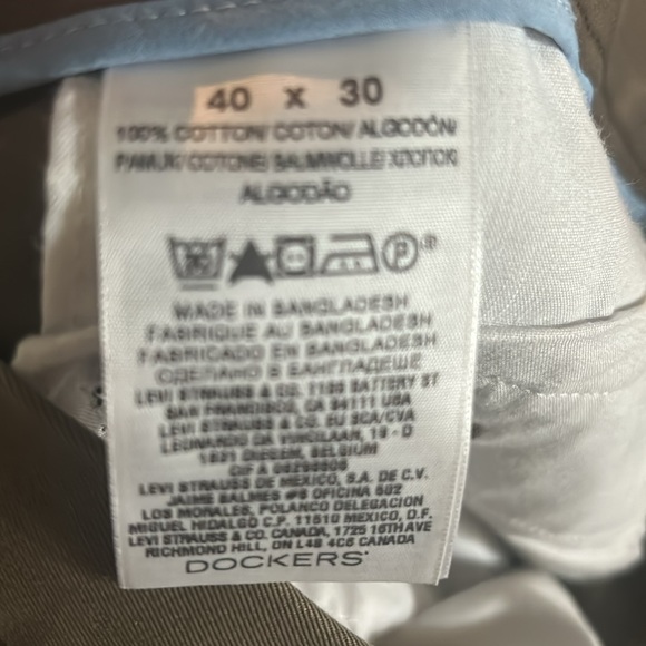 Brown Dockers Slacks 40x30 Straight Fit - Picture 3 of 3